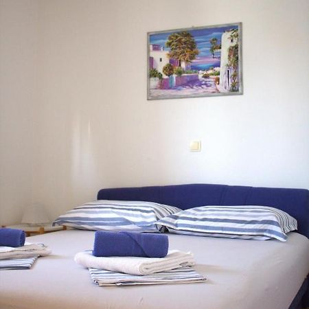 Andrea Apartments Трогір Екстер'єр фото