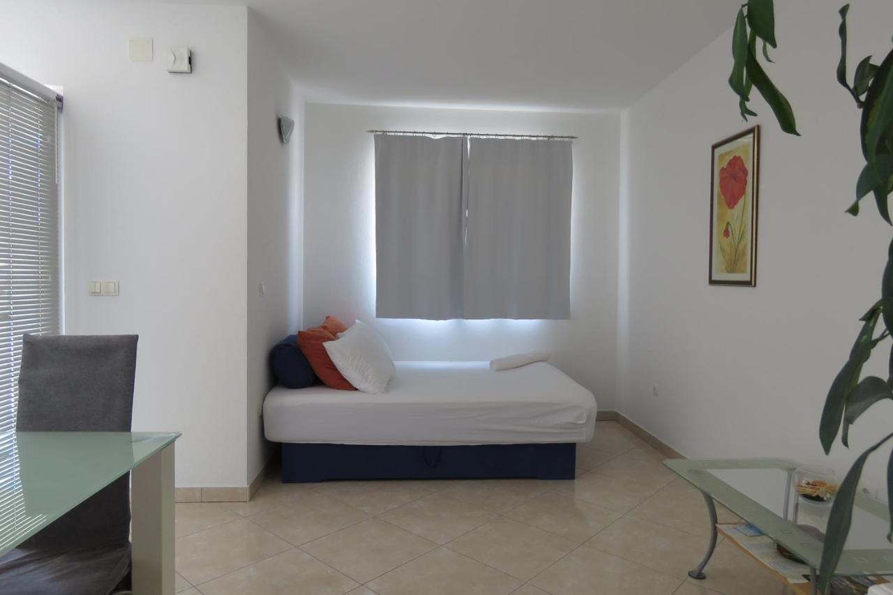 Andrea Apartments Трогір Екстер'єр фото