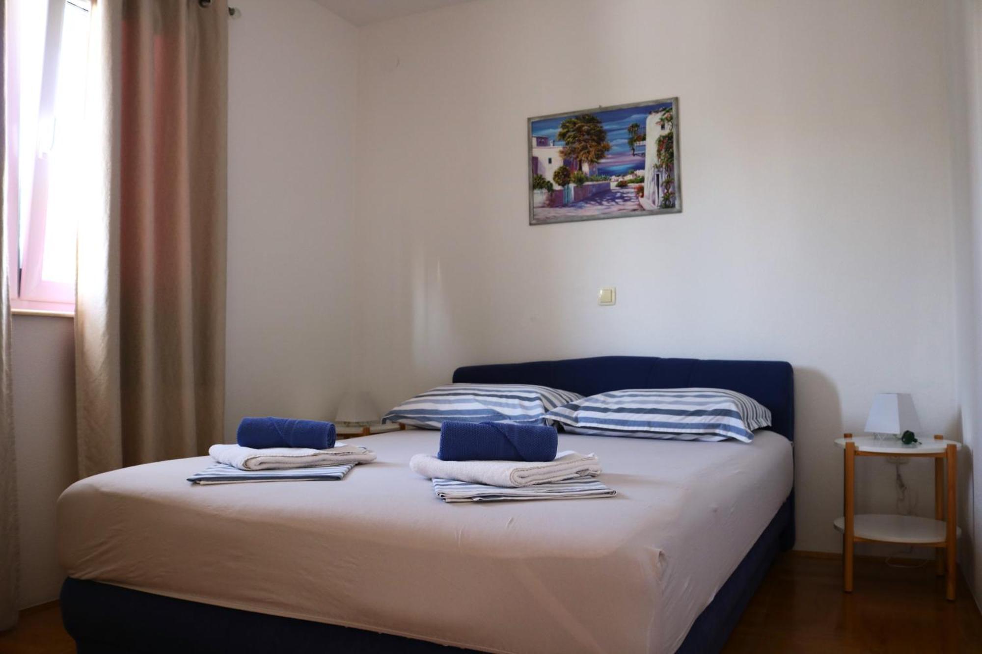 Andrea Apartments Трогір Екстер'єр фото