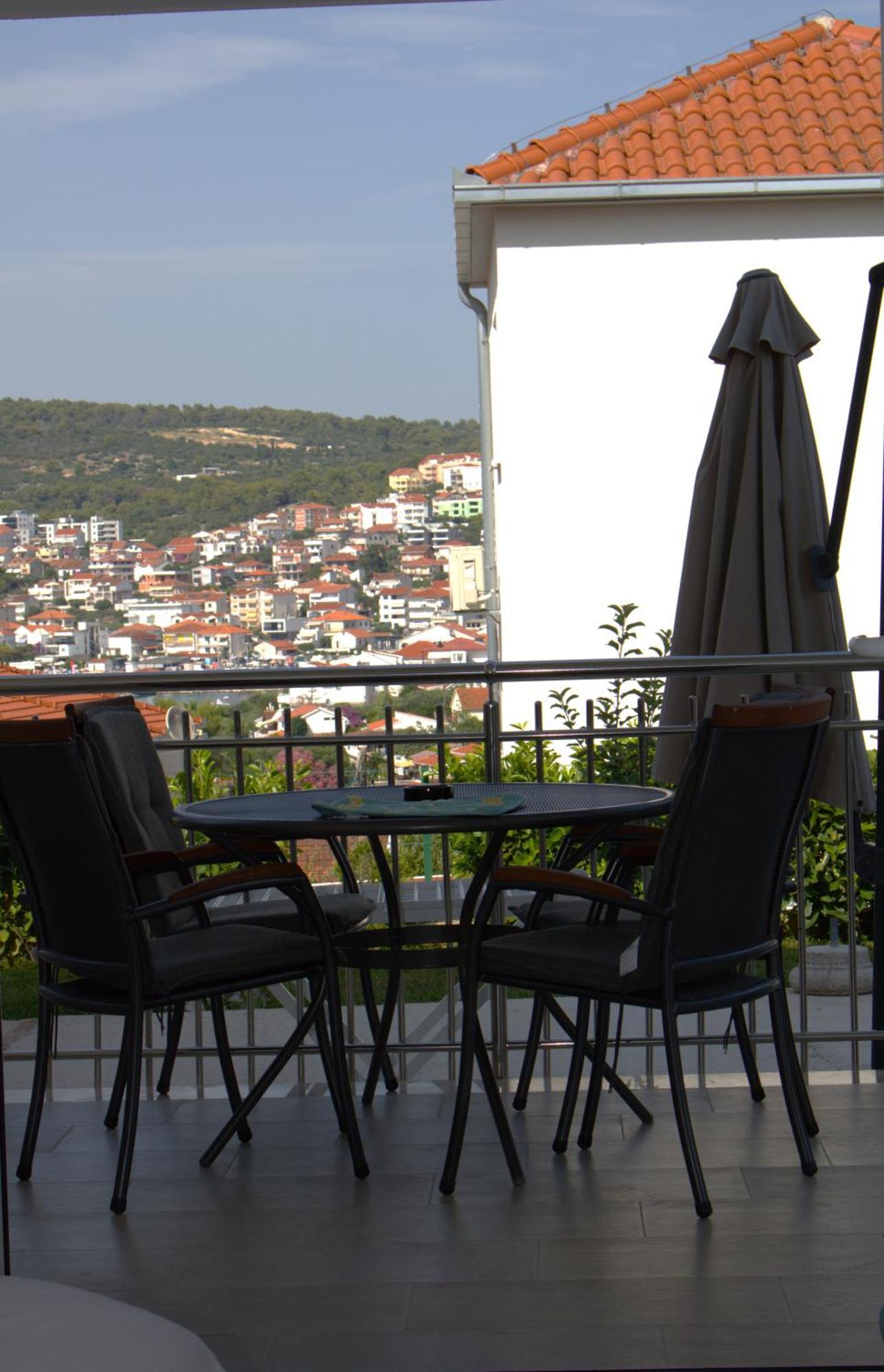 Andrea Apartments Трогір Екстер'єр фото