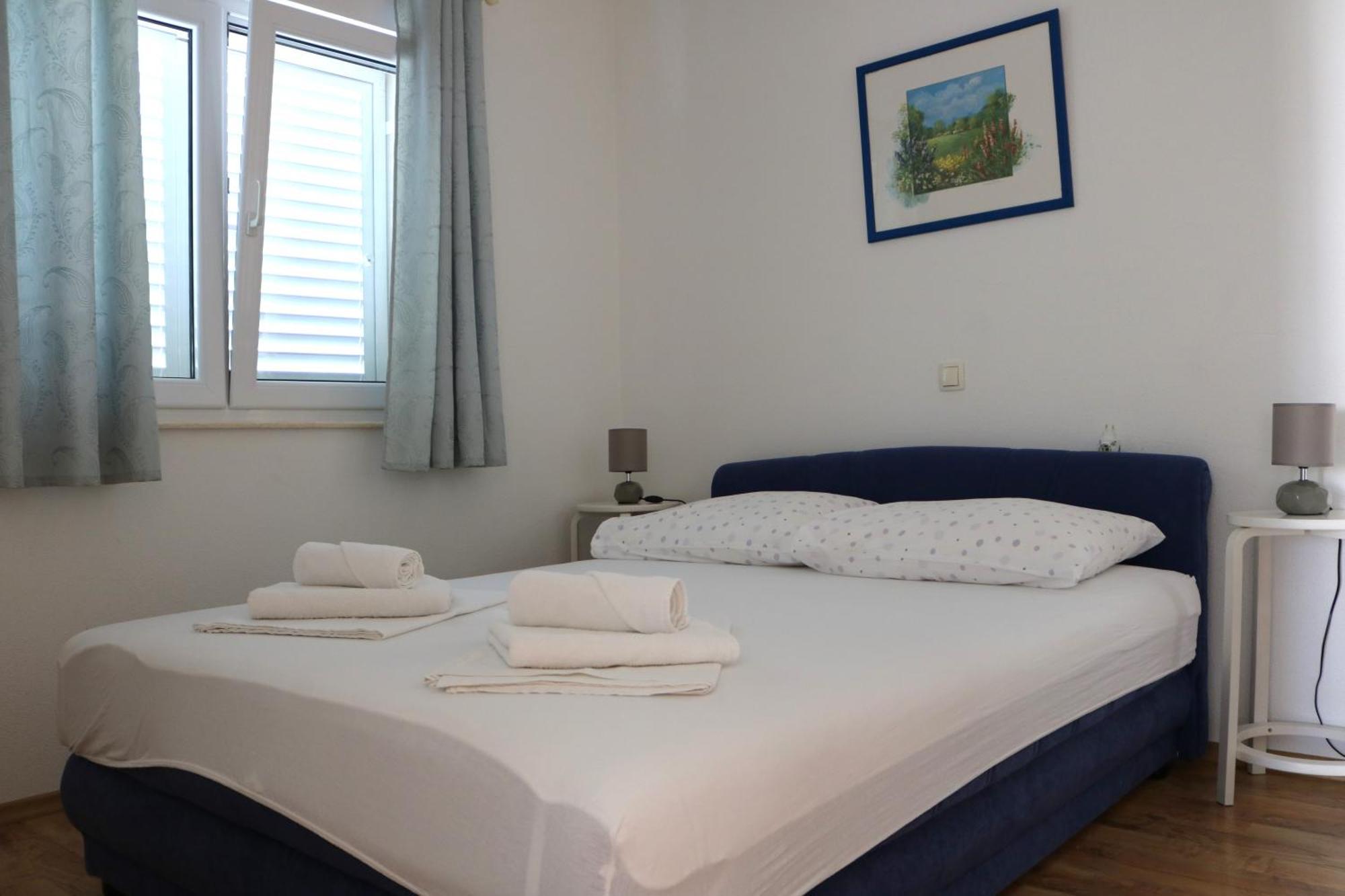 Andrea Apartments Трогір Екстер'єр фото