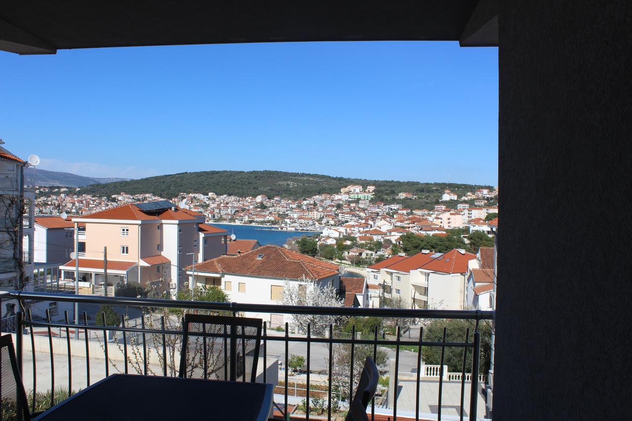 Andrea Apartments Трогір Екстер'єр фото